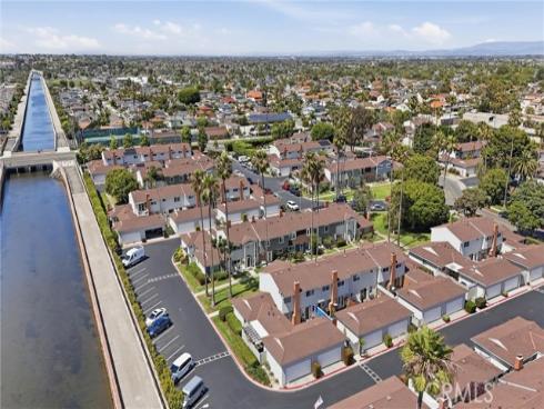 8141 Pennington Drive, Huntington Beach, CA