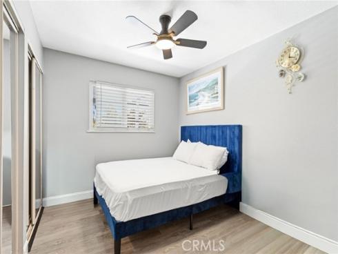 16842  Lucia  , Huntington Beach, CA