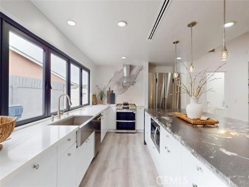 5781 Rogers , Huntington Beach, CA