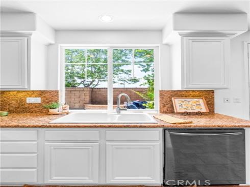 20851 Cabrillo Lane, Huntington Beach, CA