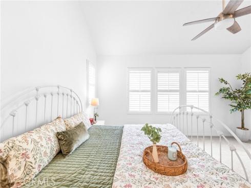 20851 Cabrillo Lane, Huntington Beach, CA