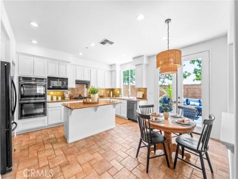 20851 Cabrillo Lane, Huntington Beach, CA