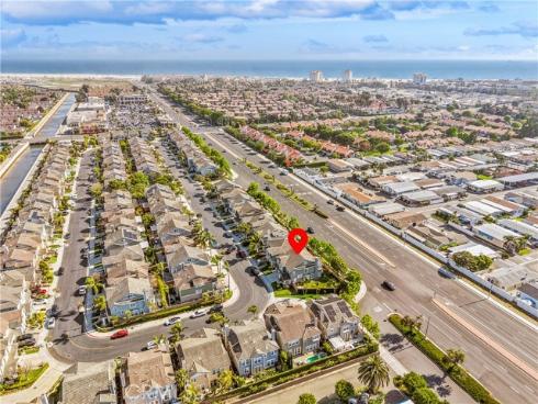 20851 Cabrillo Lane, Huntington Beach, CA