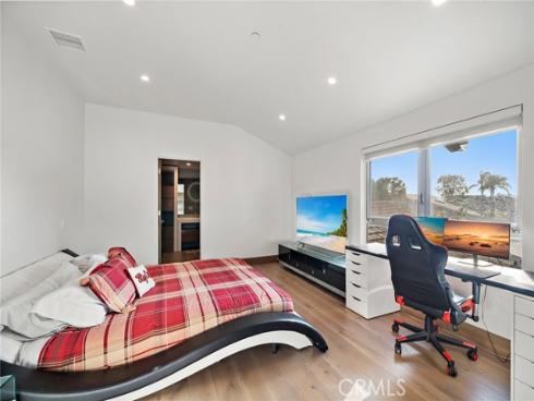 3701  Escapade  , Huntington Beach, CA