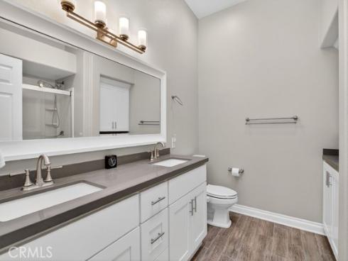8182 Mainsail 204 , Huntington Beach, CA
