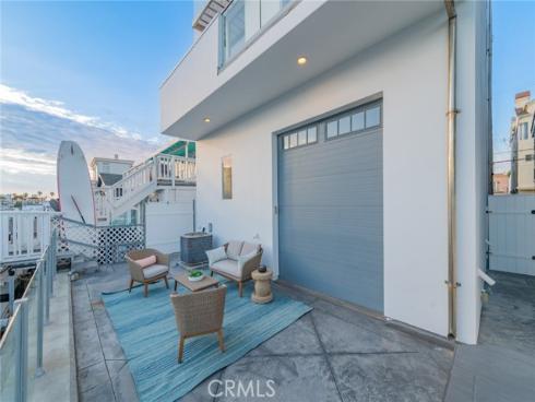 16785 Bayview Drive, Huntington Beach, CA