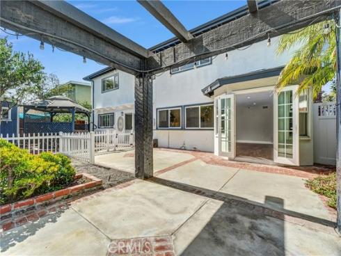 9072  Colbreggan Dr.  , Huntington Beach, CA