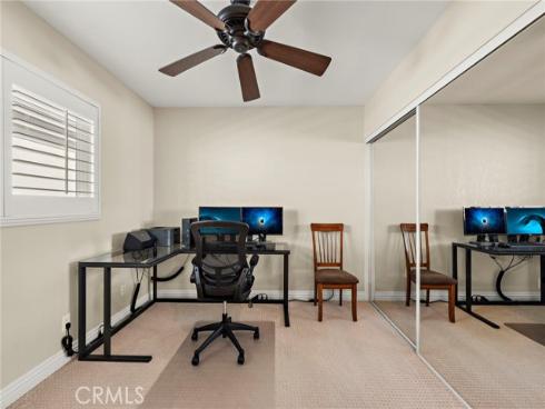 207 Memphis Avenue, Huntington Beach, CA