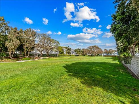 8192 Sandcove Cir 106 , Huntington Beach, CA