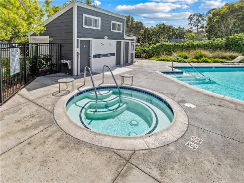 8192 Sandcove Cir 106 , Huntington Beach, CA