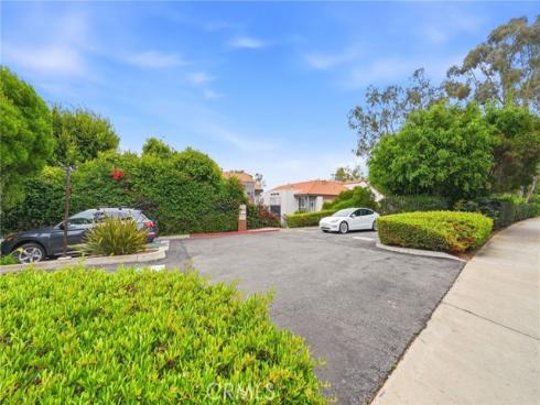 215 Wichita 409 Avenue, Huntington Beach, CA