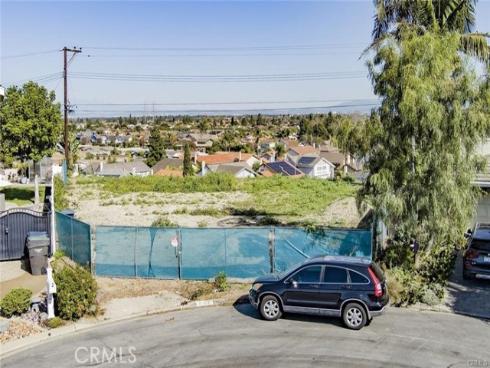 8351  Laura  , Huntington Beach, CA