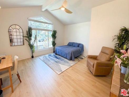 218 Indianapolis Avenue, Huntington Beach, CA
