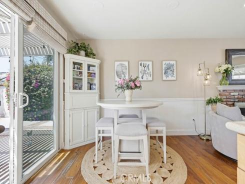 17711 Edwards , Huntington Beach, CA