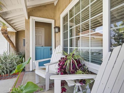 17711 Edwards , Huntington Beach, CA