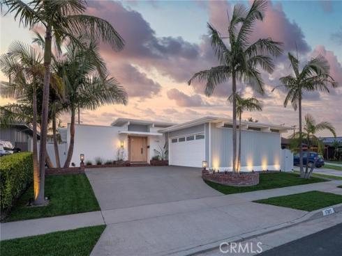 17391 Alta Vista Circle