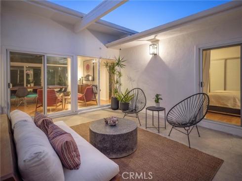 17391 Alta Vista Circle, Huntington Beach, CA