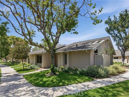 8566  Fallbrook  , Huntington Beach, CA