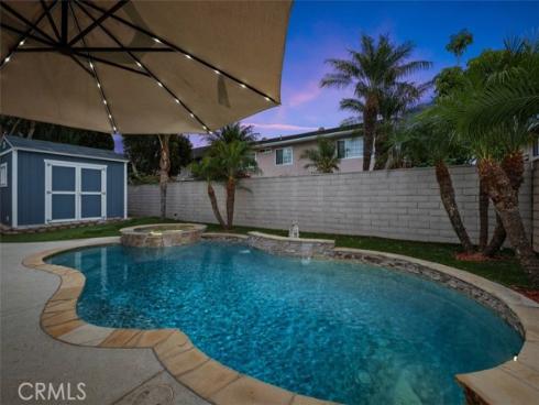 8412 Velvet Circle, Huntington Beach, CA