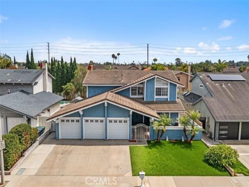8412 Velvet Circle, Huntington Beach, CA