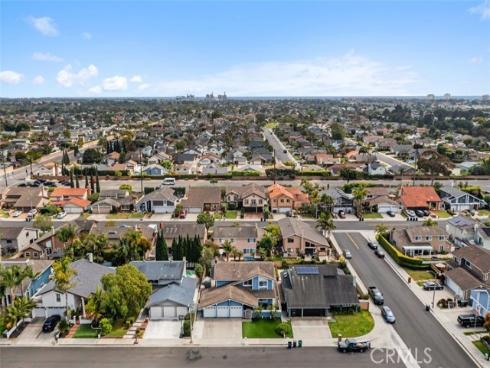 8412 Velvet Circle, Huntington Beach, CA
