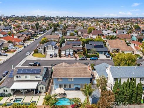 8412 Velvet Circle, Huntington Beach, CA