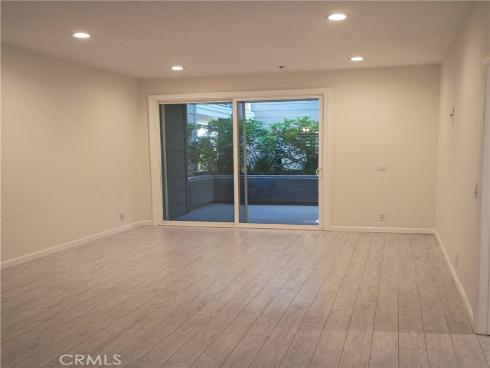 20371 Bluffside B101 Circle, Huntington Beach, CA