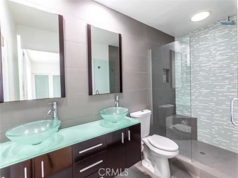 21662 Brookhurst C , Huntington Beach, CA