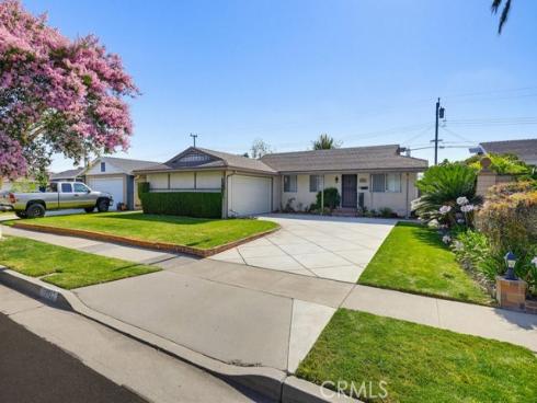 15852 Tullow , Huntington Beach, CA