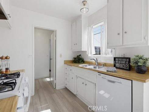 15852 Tullow , Huntington Beach, CA