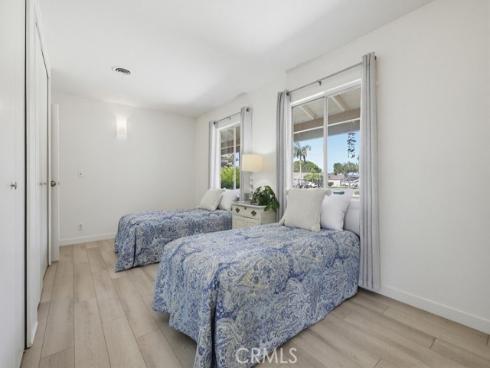 15852 Tullow , Huntington Beach, CA