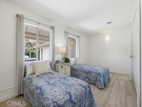 15852 Tullow , Huntington Beach, CA
