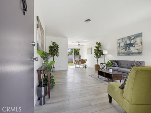 15852 Tullow , Huntington Beach, CA