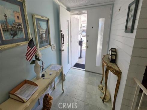 9092 Adelia Circle, Huntington Beach, CA