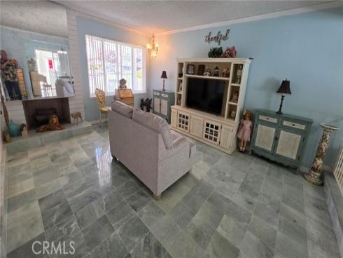 9092 Adelia Circle, Huntington Beach, CA