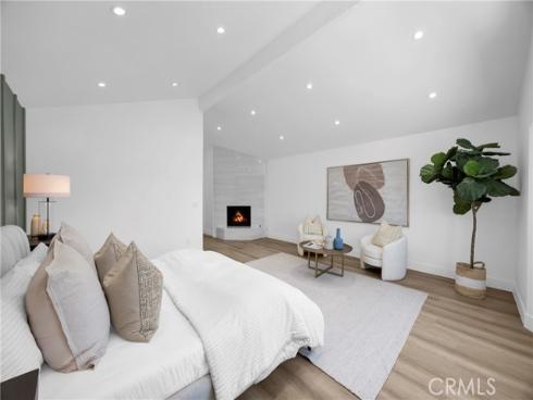 4232 Pierson Drive, Huntington Beach, CA