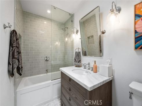 5471 Meadowlark Drive, Huntington Beach, CA