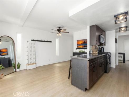 222 17th Street, Huntington Beach, CA