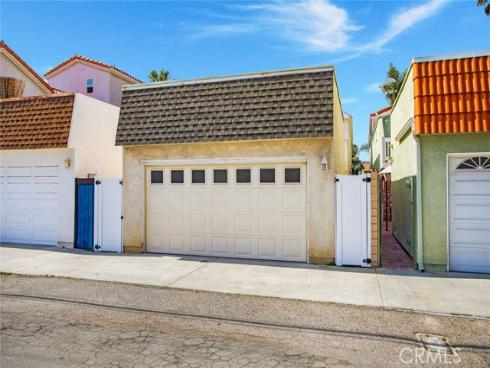 222 17th Street, Huntington Beach, CA