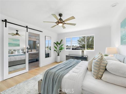 21891 Starfire Lane, Huntington Beach, CA