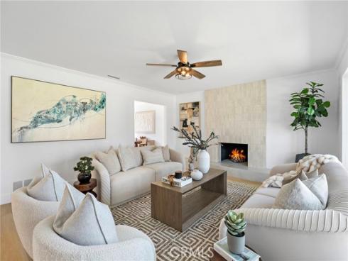 21891 Starfire Lane, Huntington Beach, CA