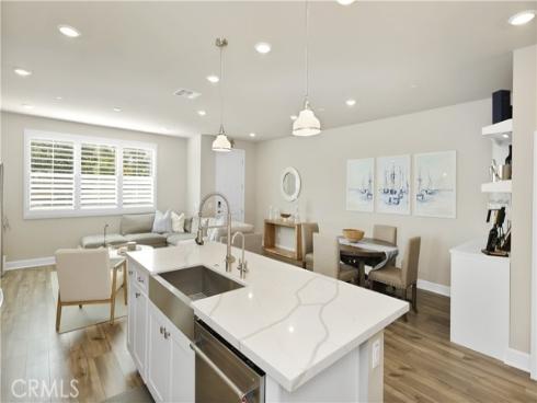 19239 Tideline Court, Huntington Beach, CA