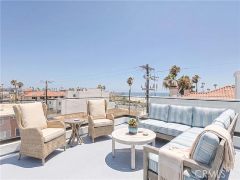 111  9th  , Huntington Beach, CA