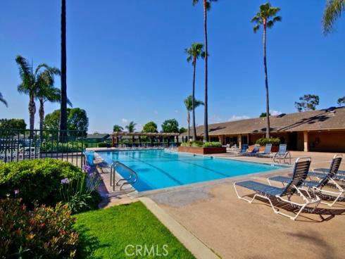 8877 Lauderdale 210-G Court, Huntington Beach, CA
