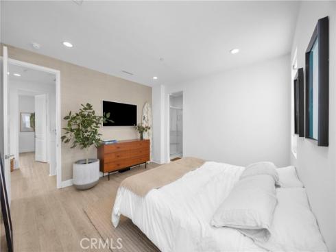 17544 Cameron 102 , Huntington Beach, CA