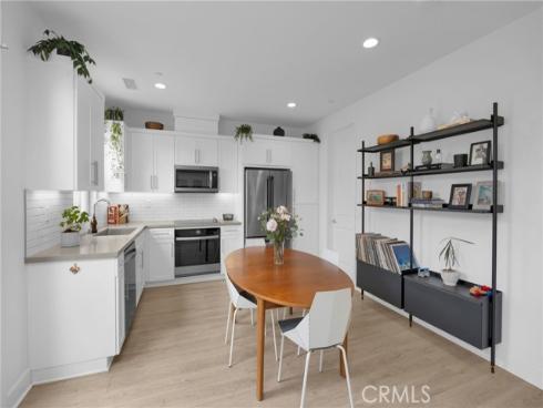 17544 Cameron 102 , Huntington Beach, CA