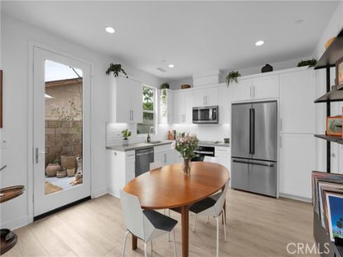 17544 Cameron 102 , Huntington Beach, CA