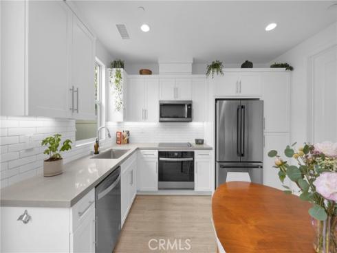 17544 Cameron 102 , Huntington Beach, CA
