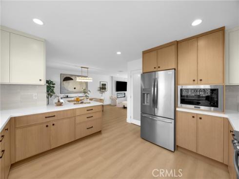 15662 Dawson , Huntington Beach, CA