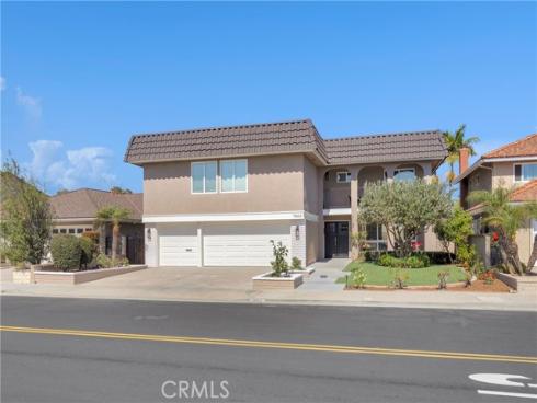 15662 Dawson , Huntington Beach, CA